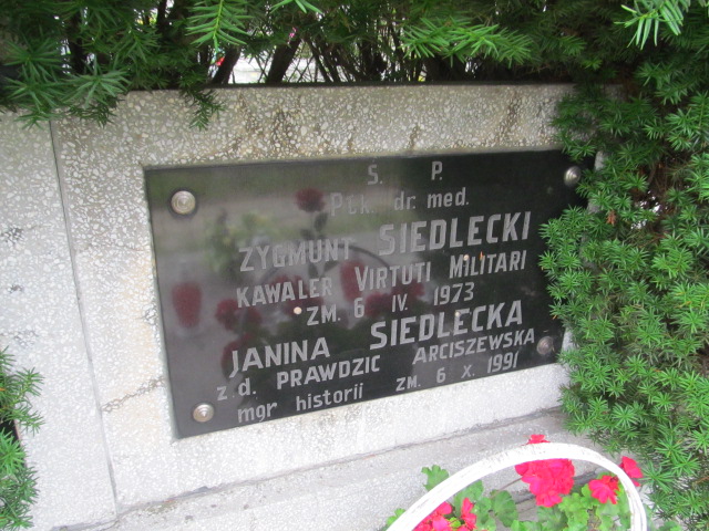 Zygmunt SIEDLECKI 1947 Ciechocinek - Grobonet - Wyszukiwarka osób pochowanych