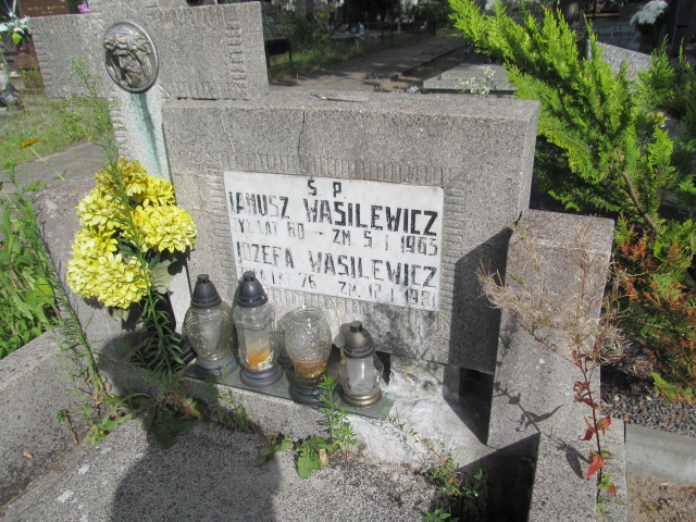 Janusz WASILEWICZ 1905 Ciechocinek - Grobonet - Wyszukiwarka osób pochowanych