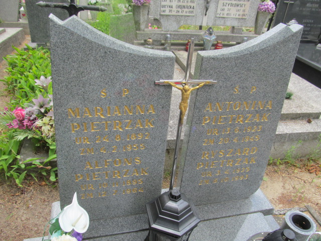 Marianna PIETRZAK 1892 Ciechocinek - Grobonet - Wyszukiwarka osób pochowanych