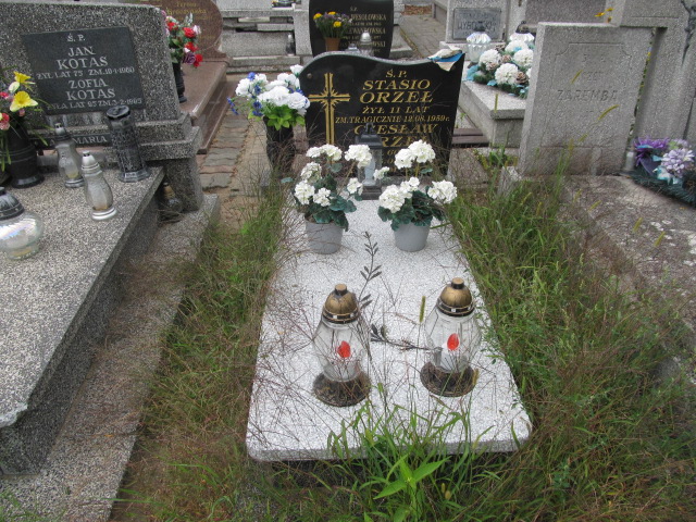 Grób CZESŁAW ORZEŁ