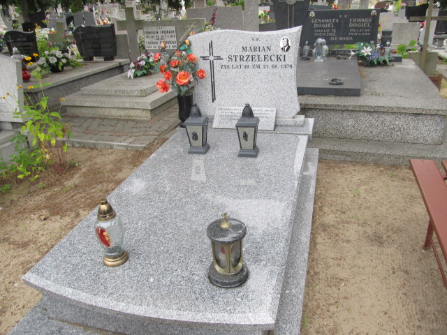 Grób MARIAN STRZELECKI