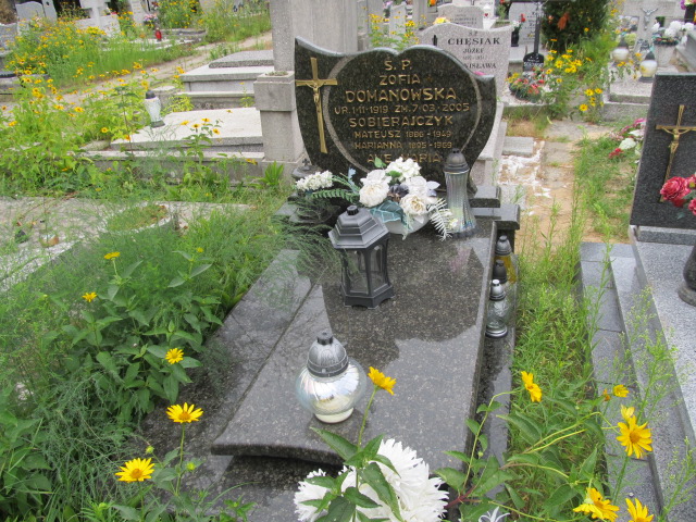 Grób CEZARY DOMANOWSKI