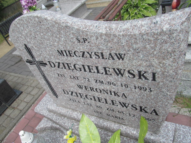 Weronika DZIĘGIELEWSKA 1921 Ciechocinek - Grobonet - Wyszukiwarka osób pochowanych